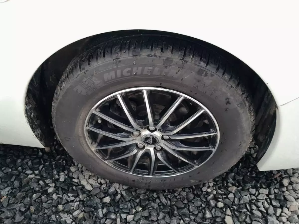 tyre3