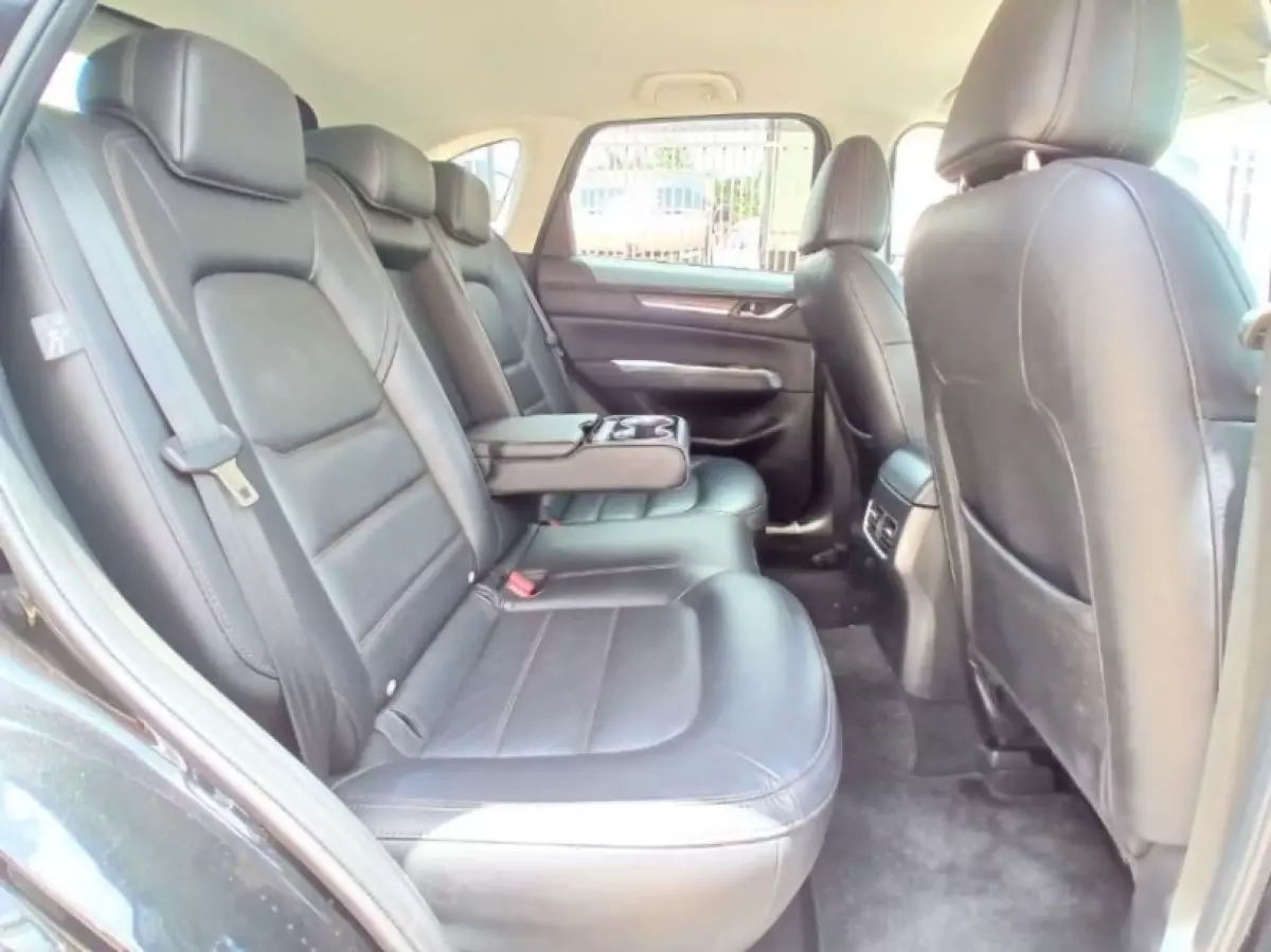 interiorBack
