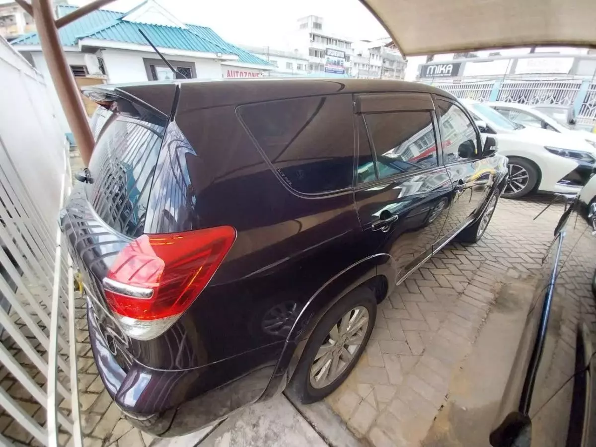 car Right Back