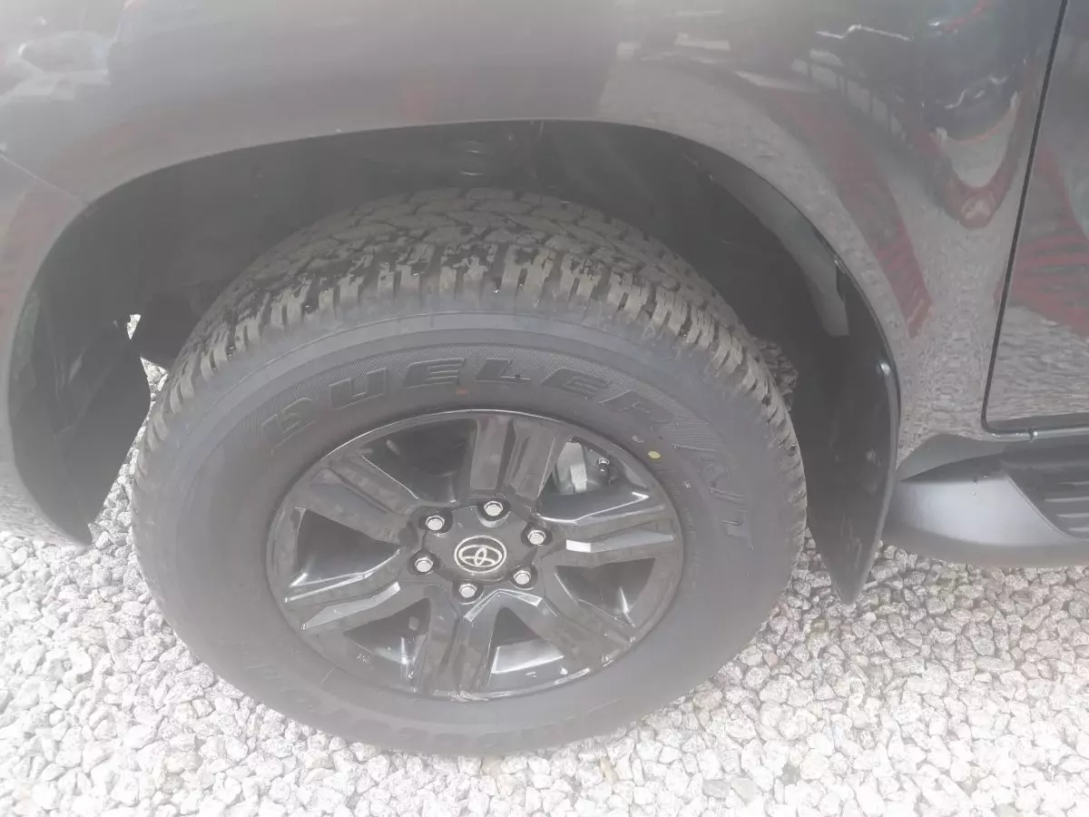 tyre2