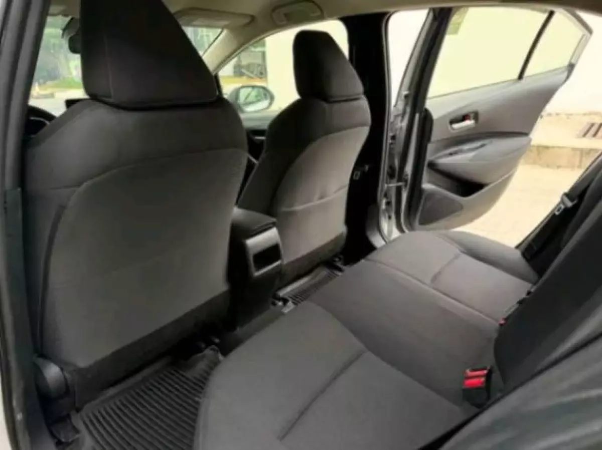 interiorBack