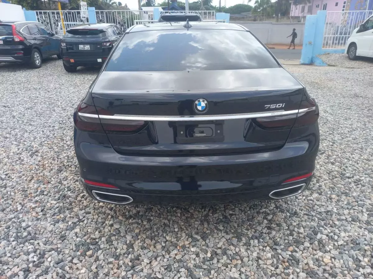 car Back