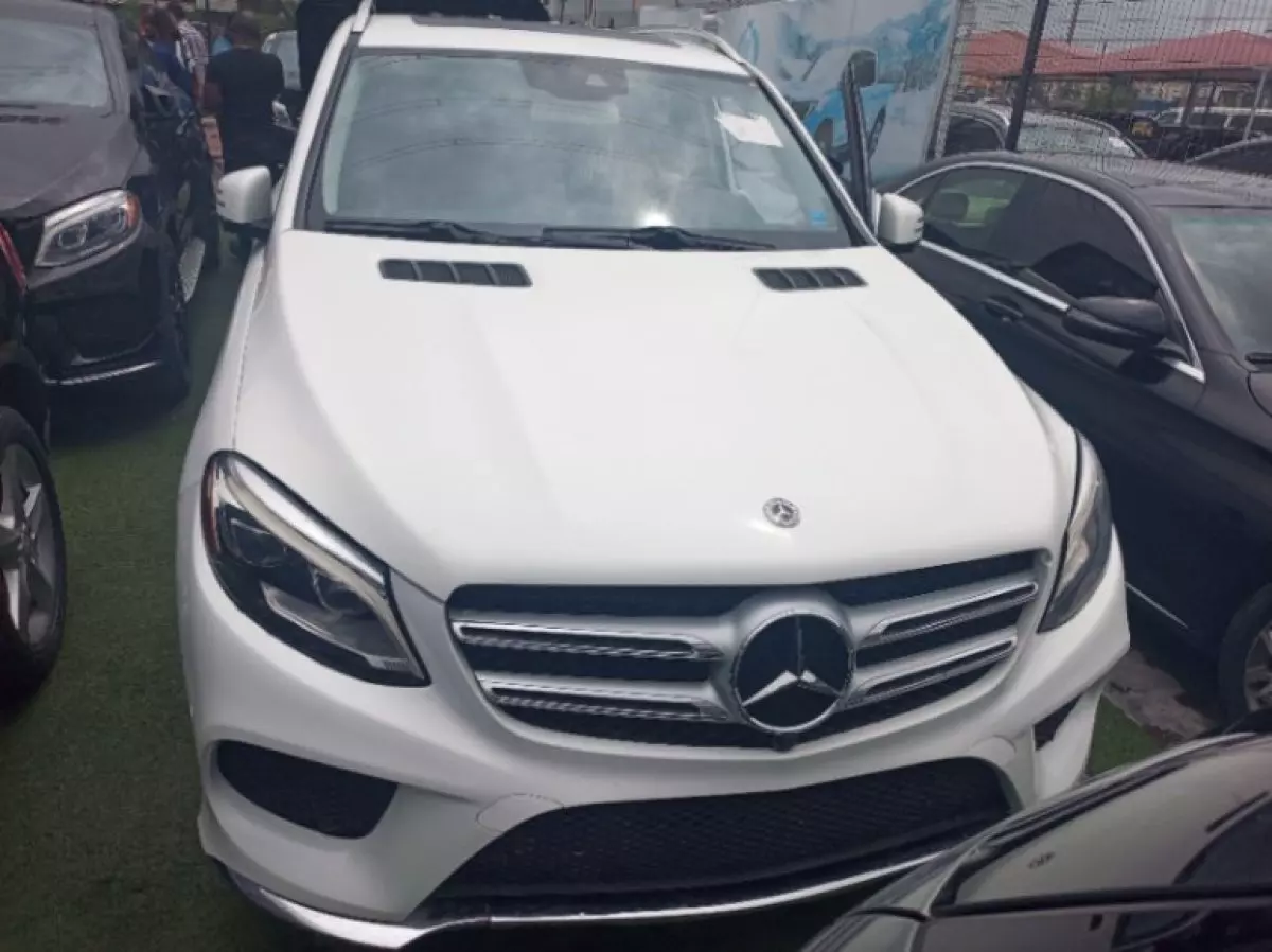 Mercedes-Benz GLE 350 - 2019
