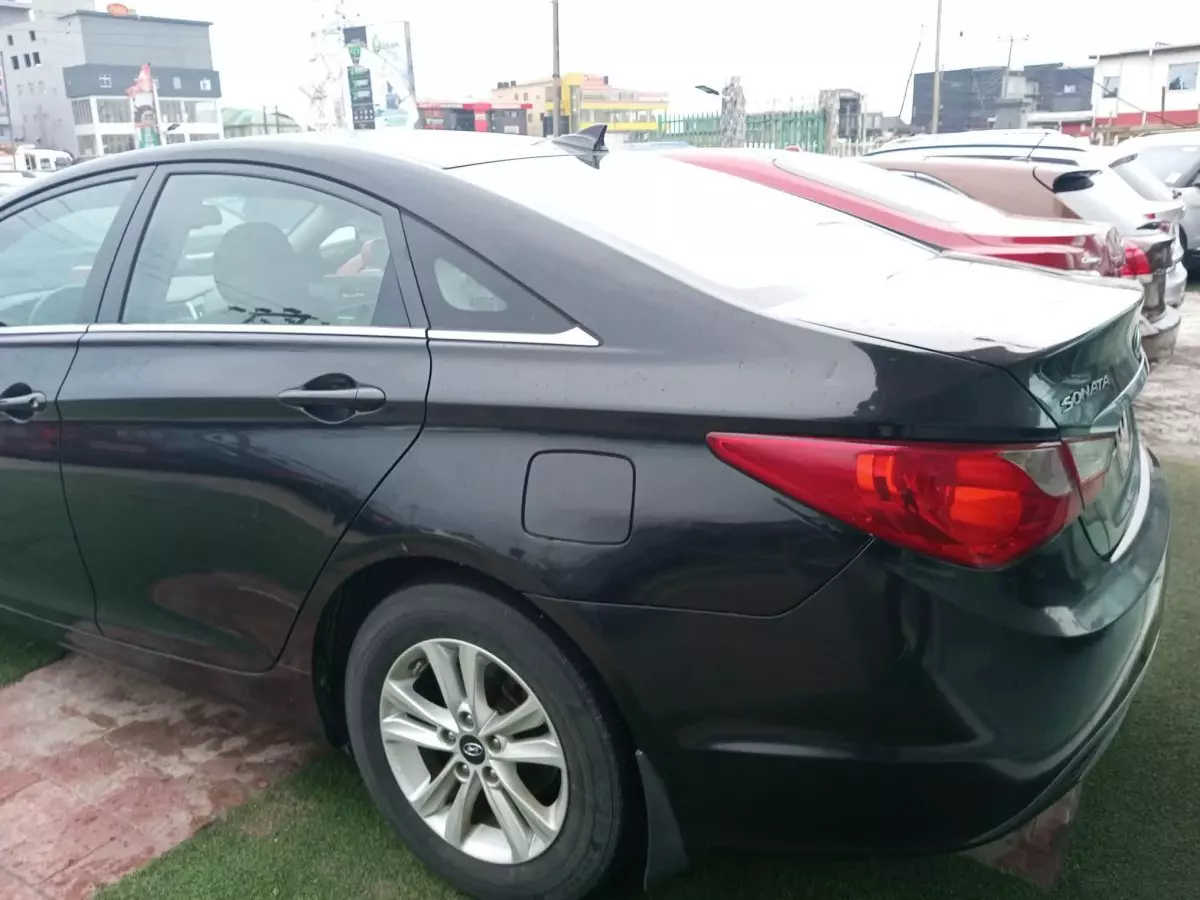 car Left