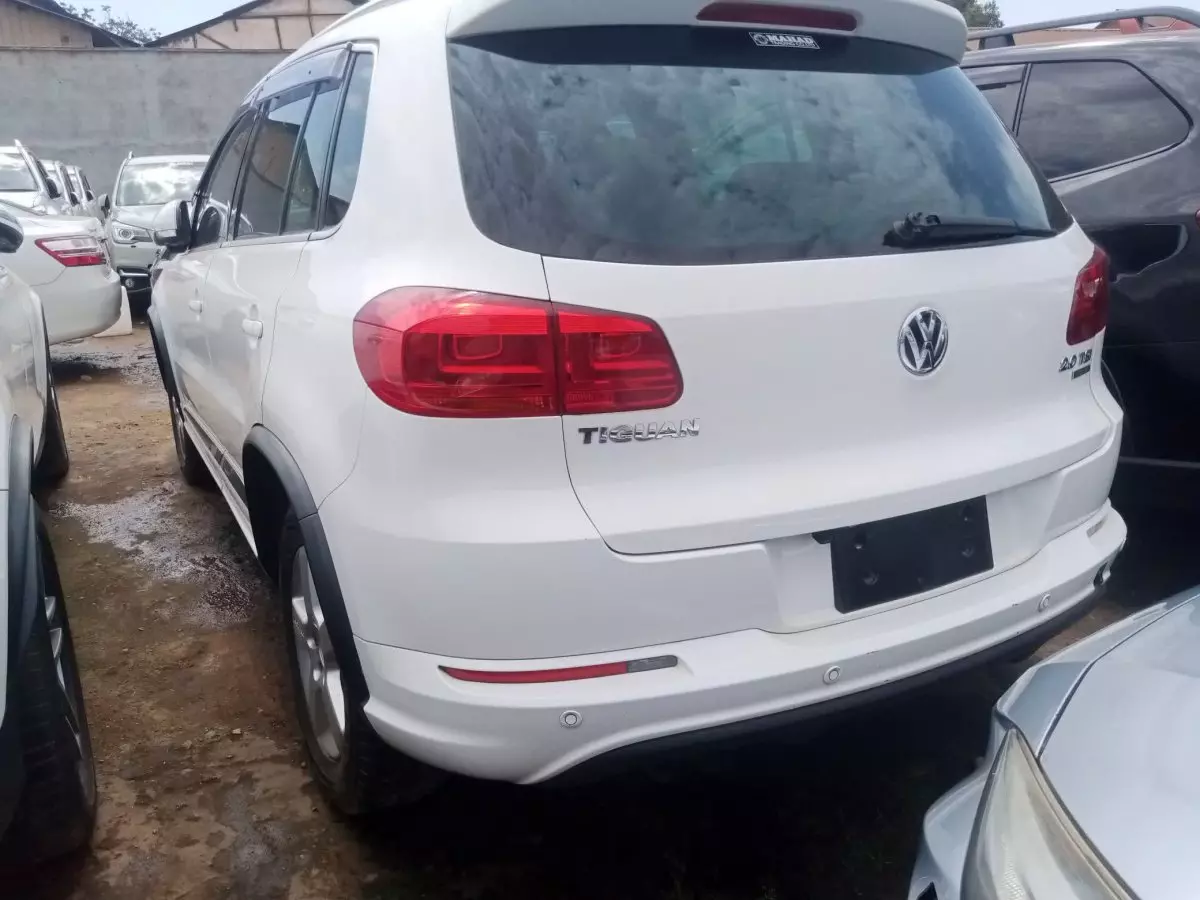 car Left