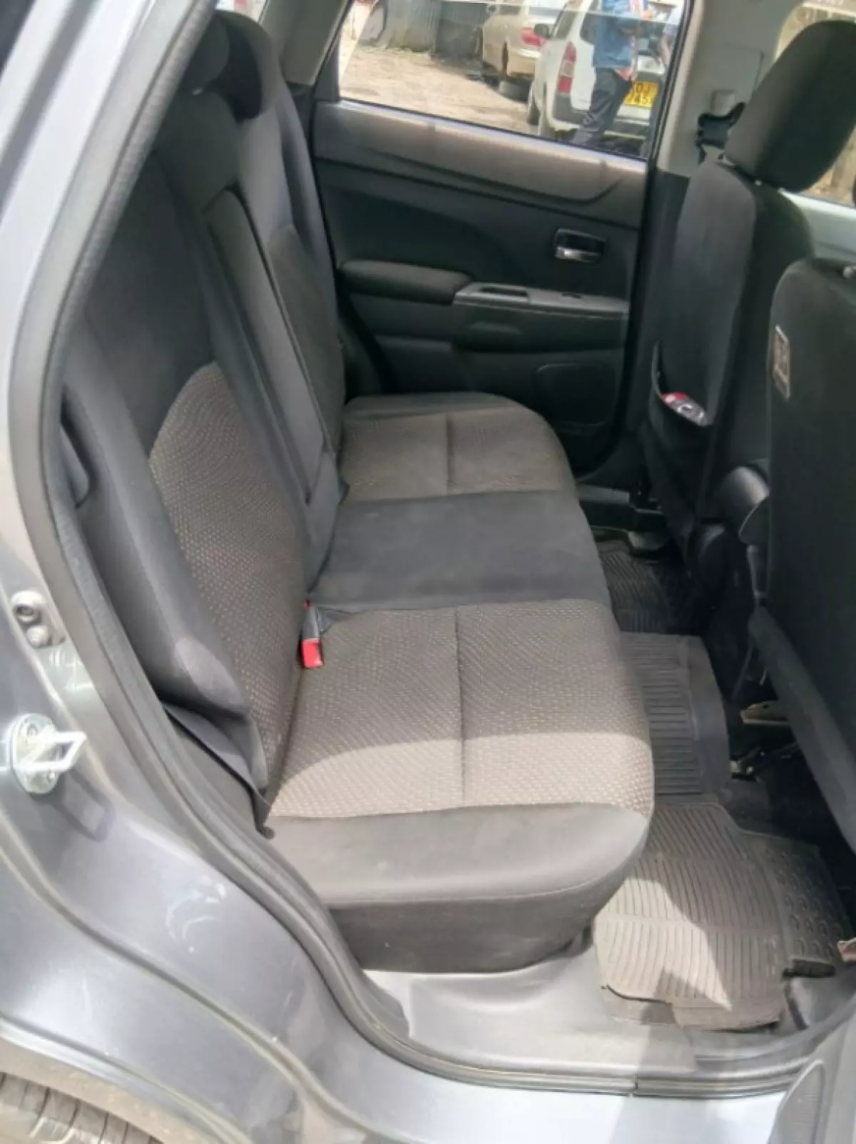 interiorBack