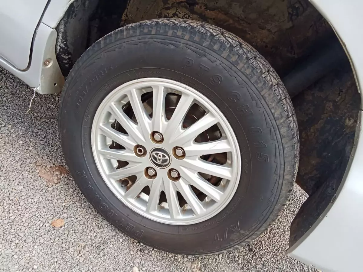 tyre1