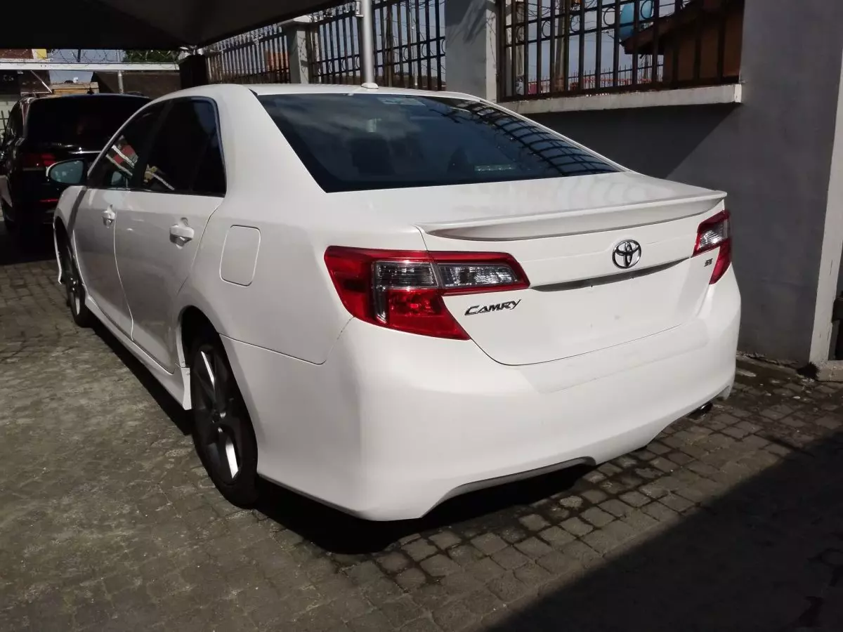 car Left Back