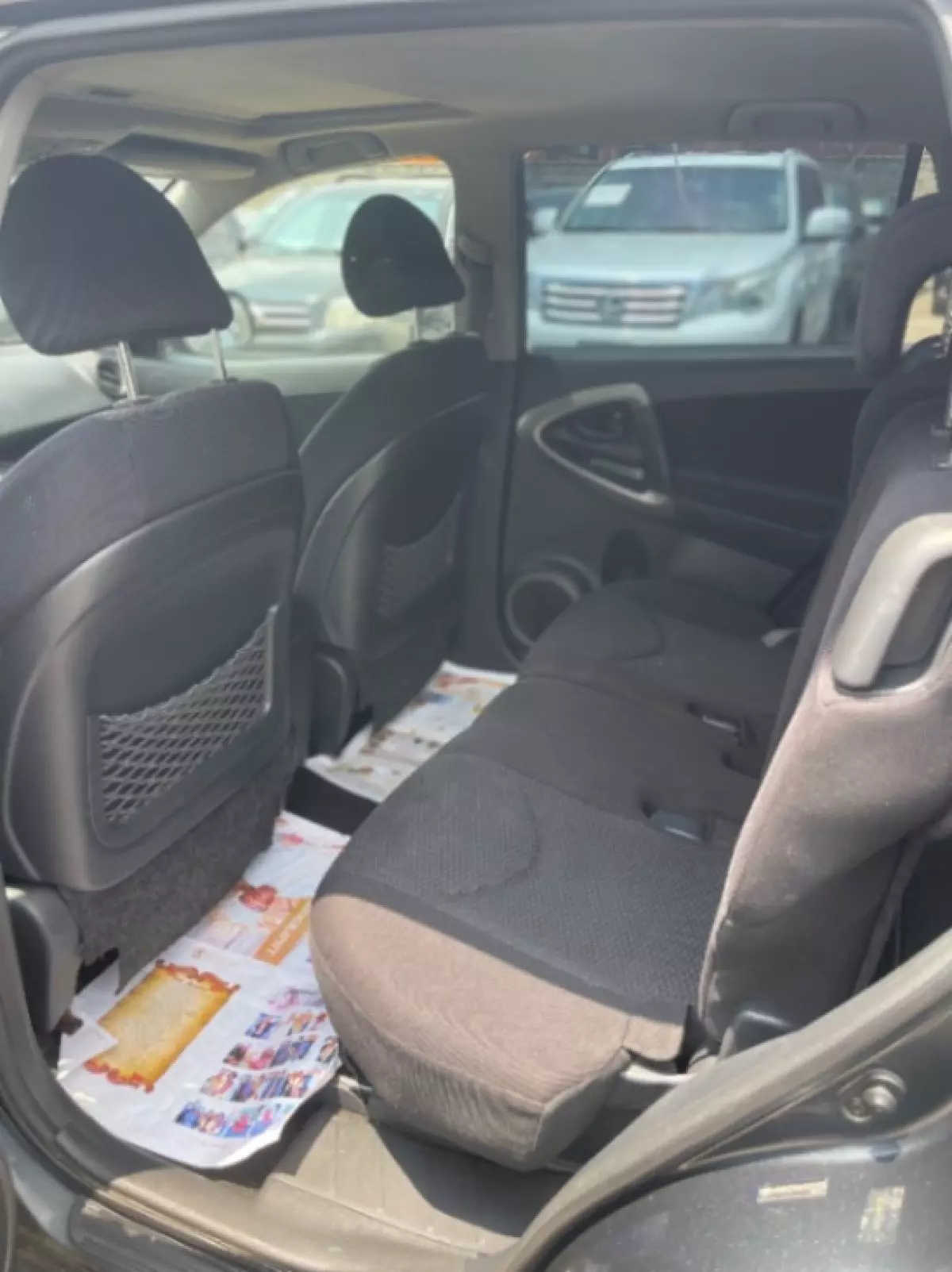 interiorBack