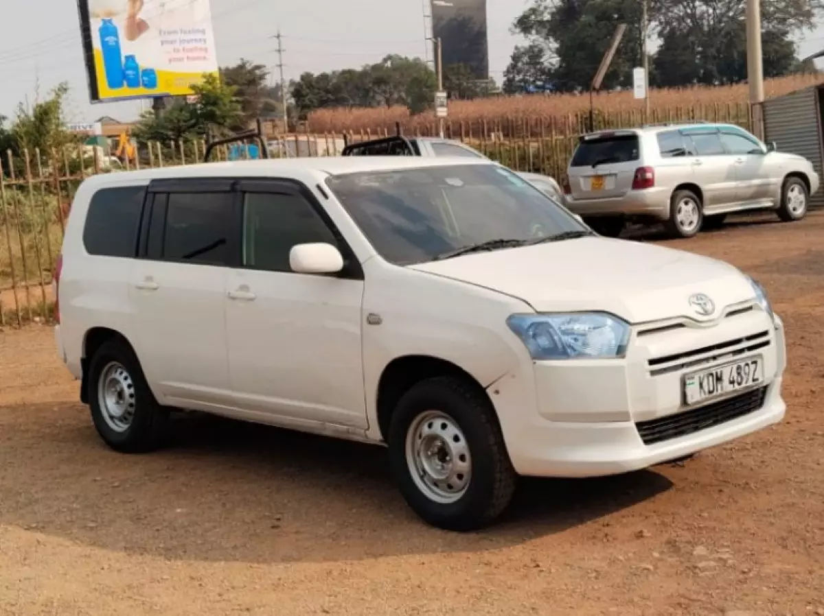 Toyota Probox  - 2015