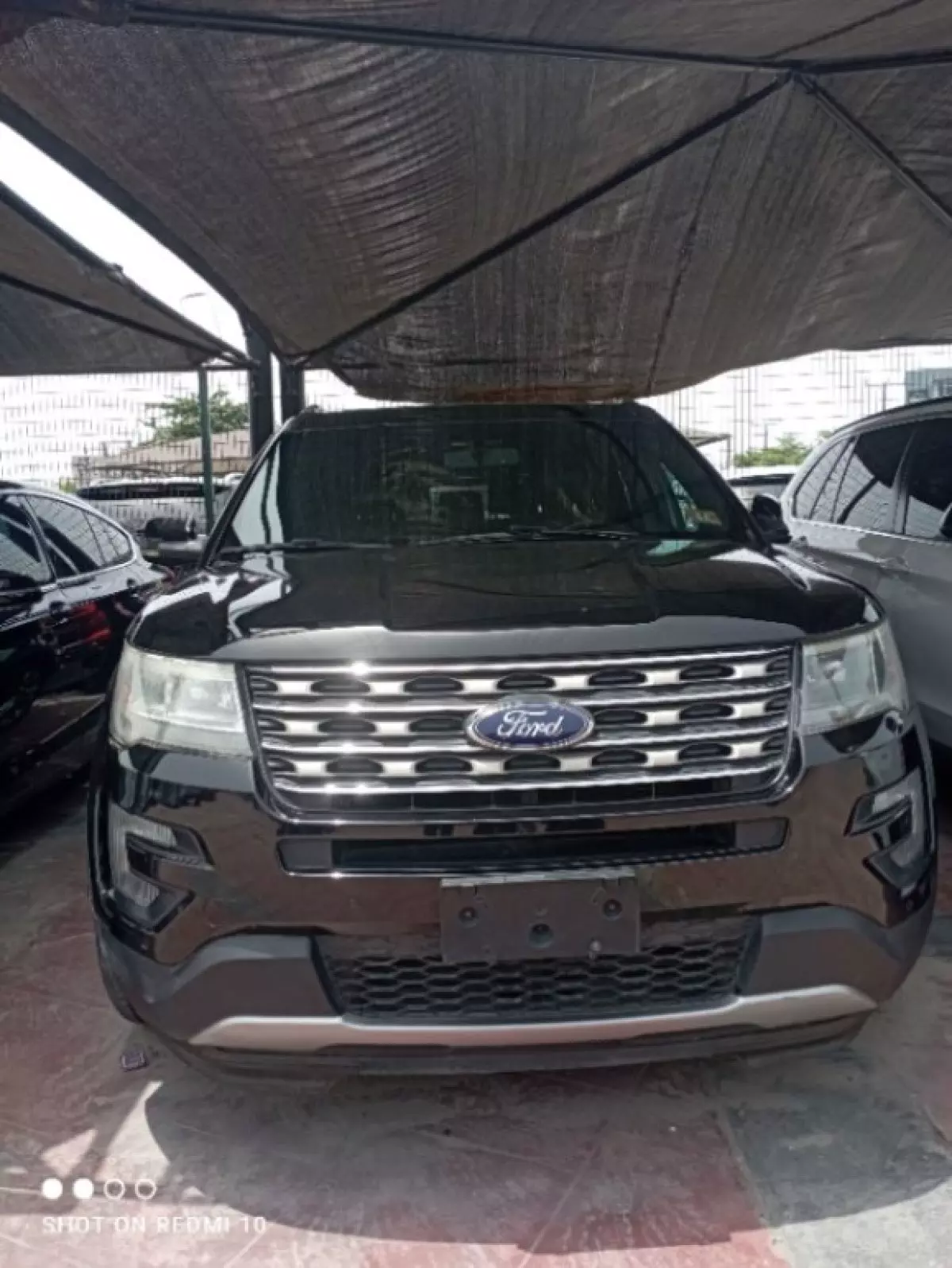 Ford Explorer - 2016