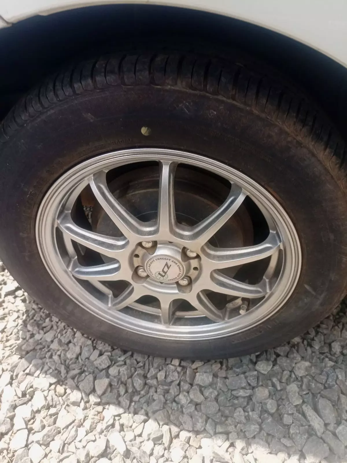 tyre2