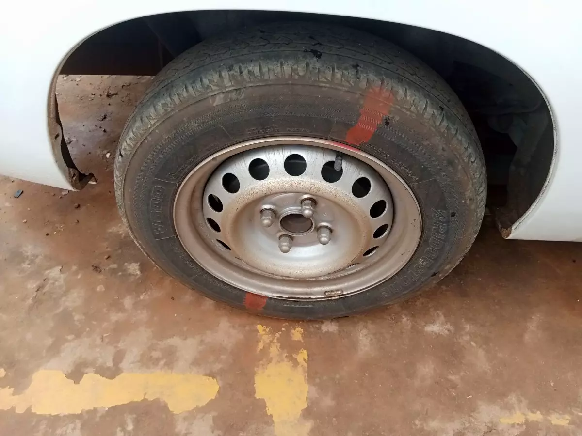tyre1