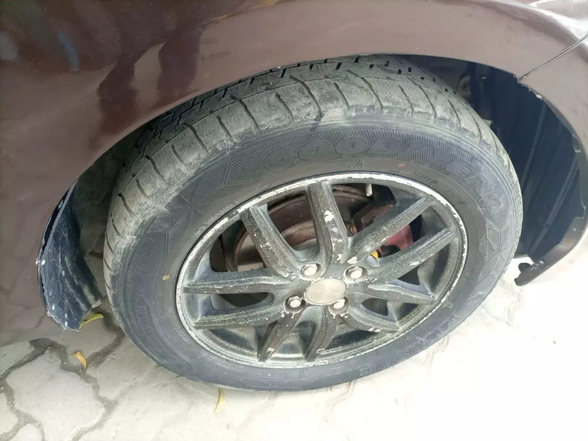 tyre1