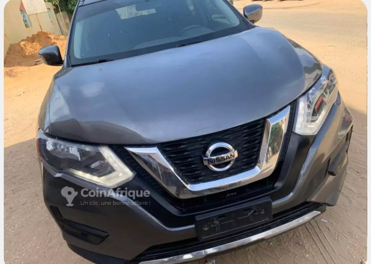 Nissan Rogue   - 2017