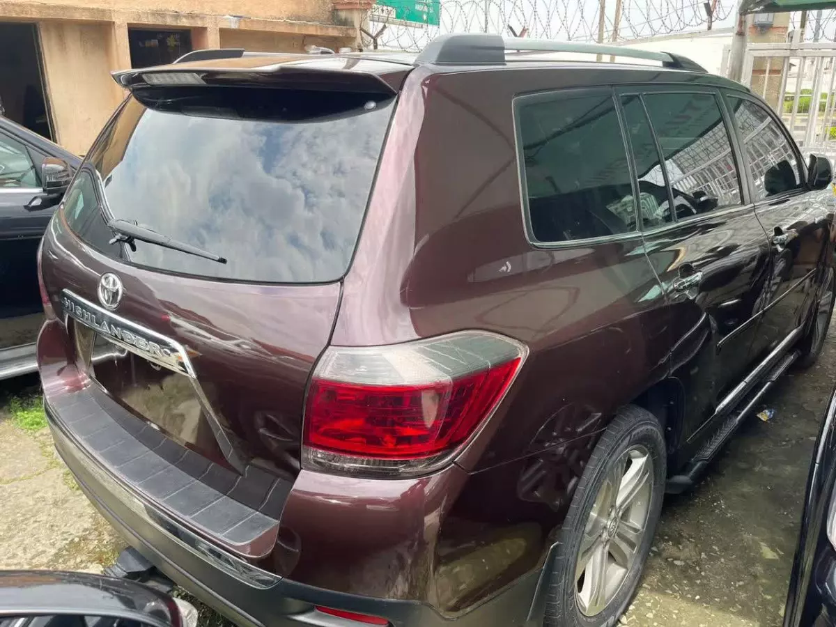 car Back