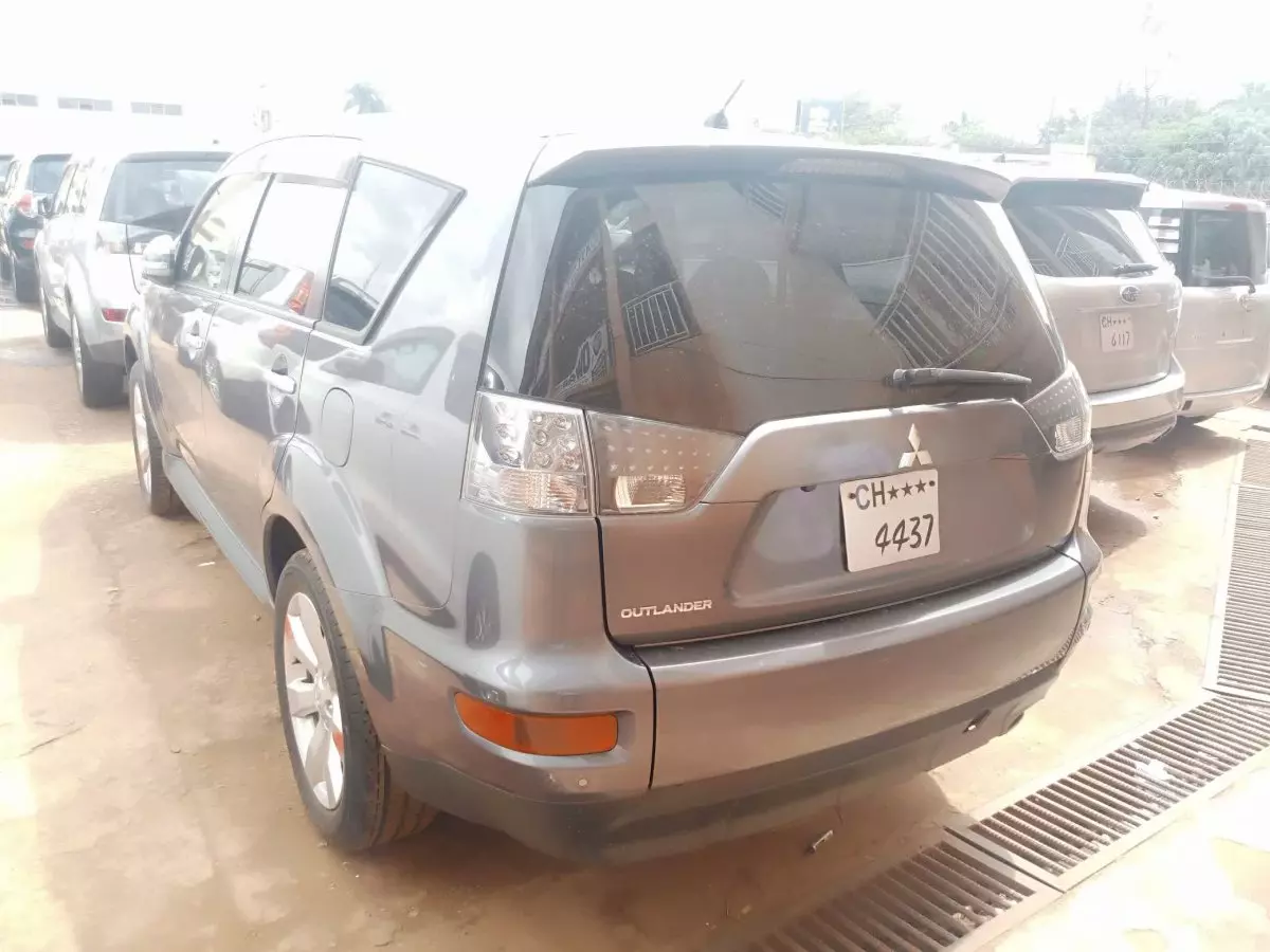 car Back