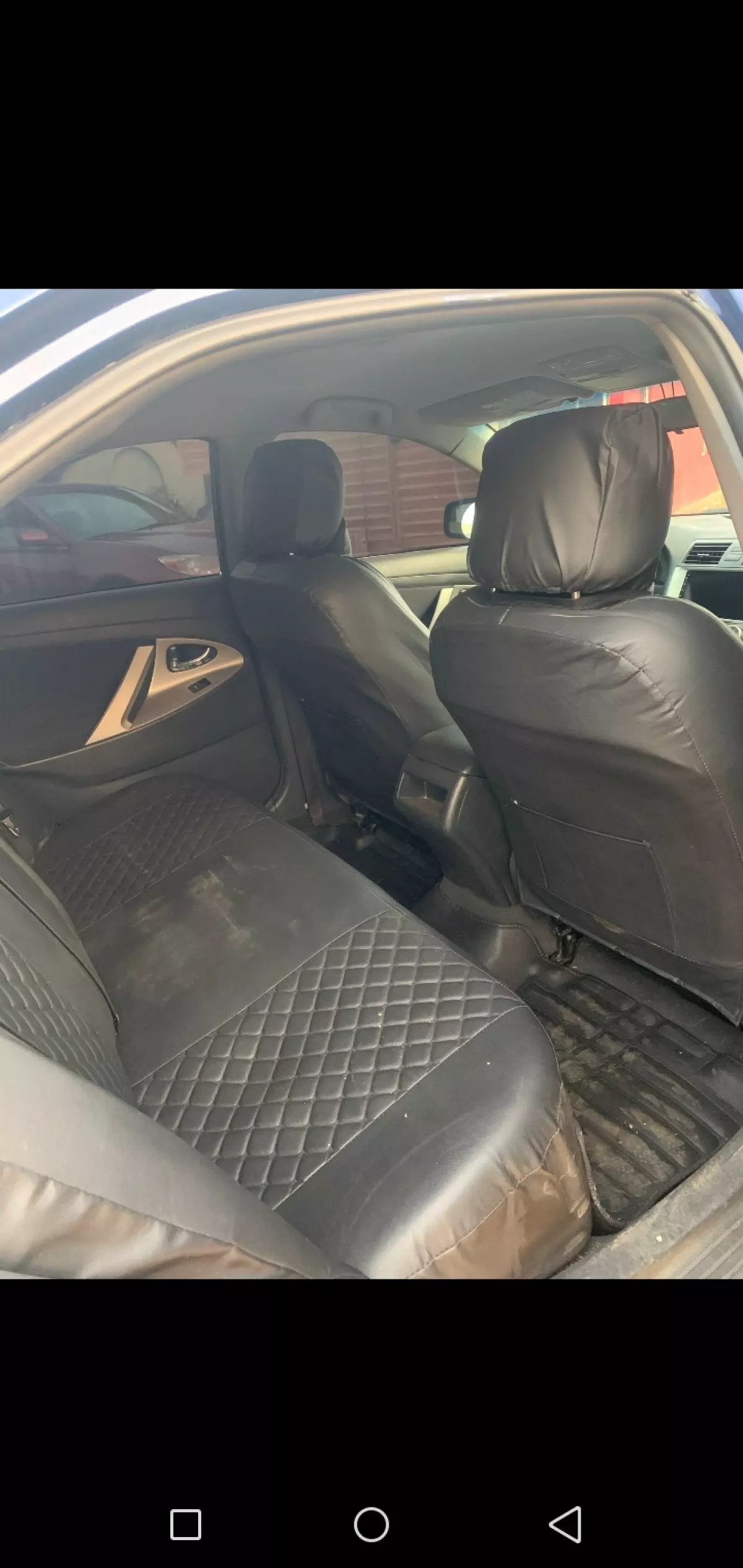 interiorBack