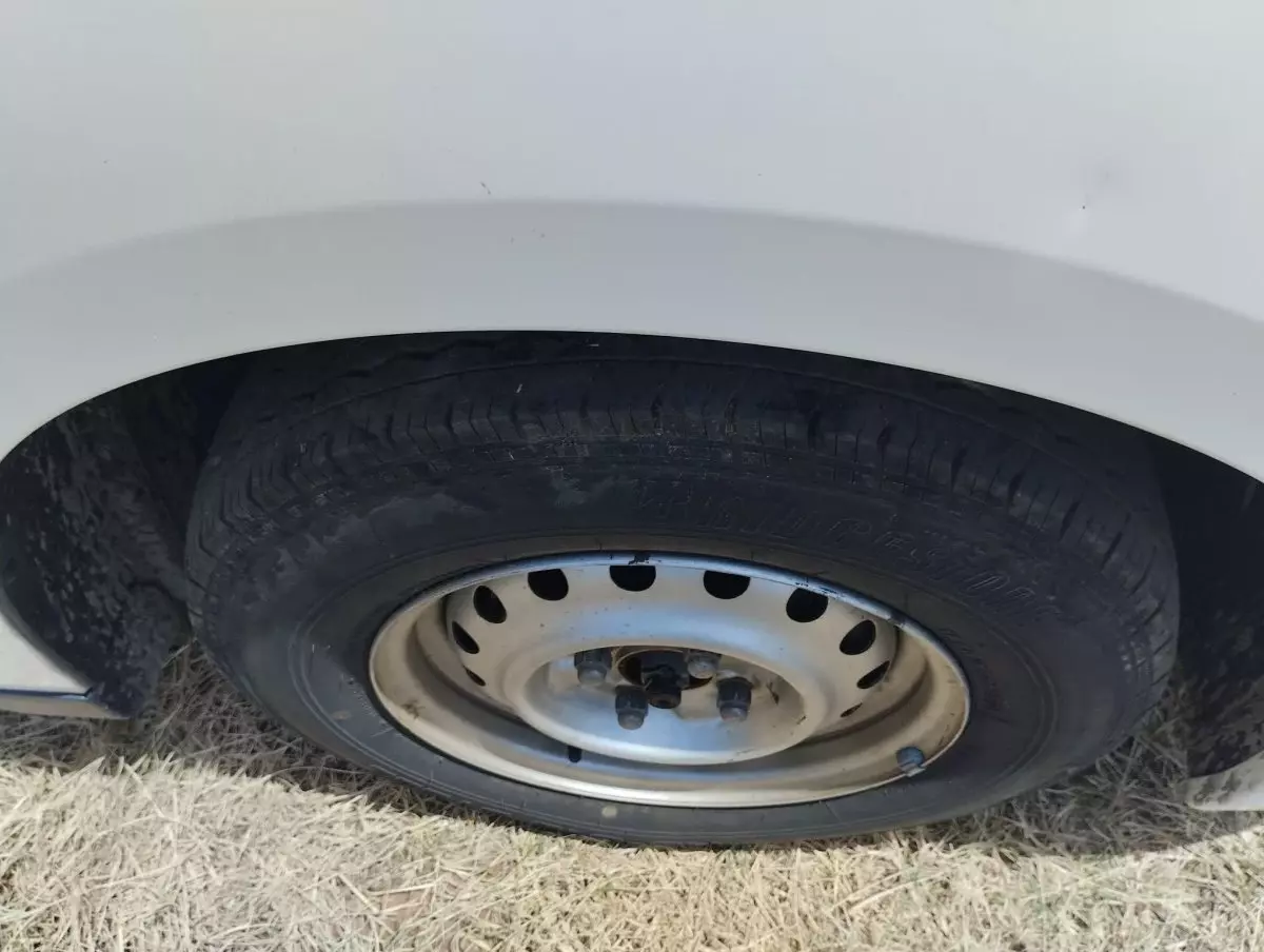 tyre2