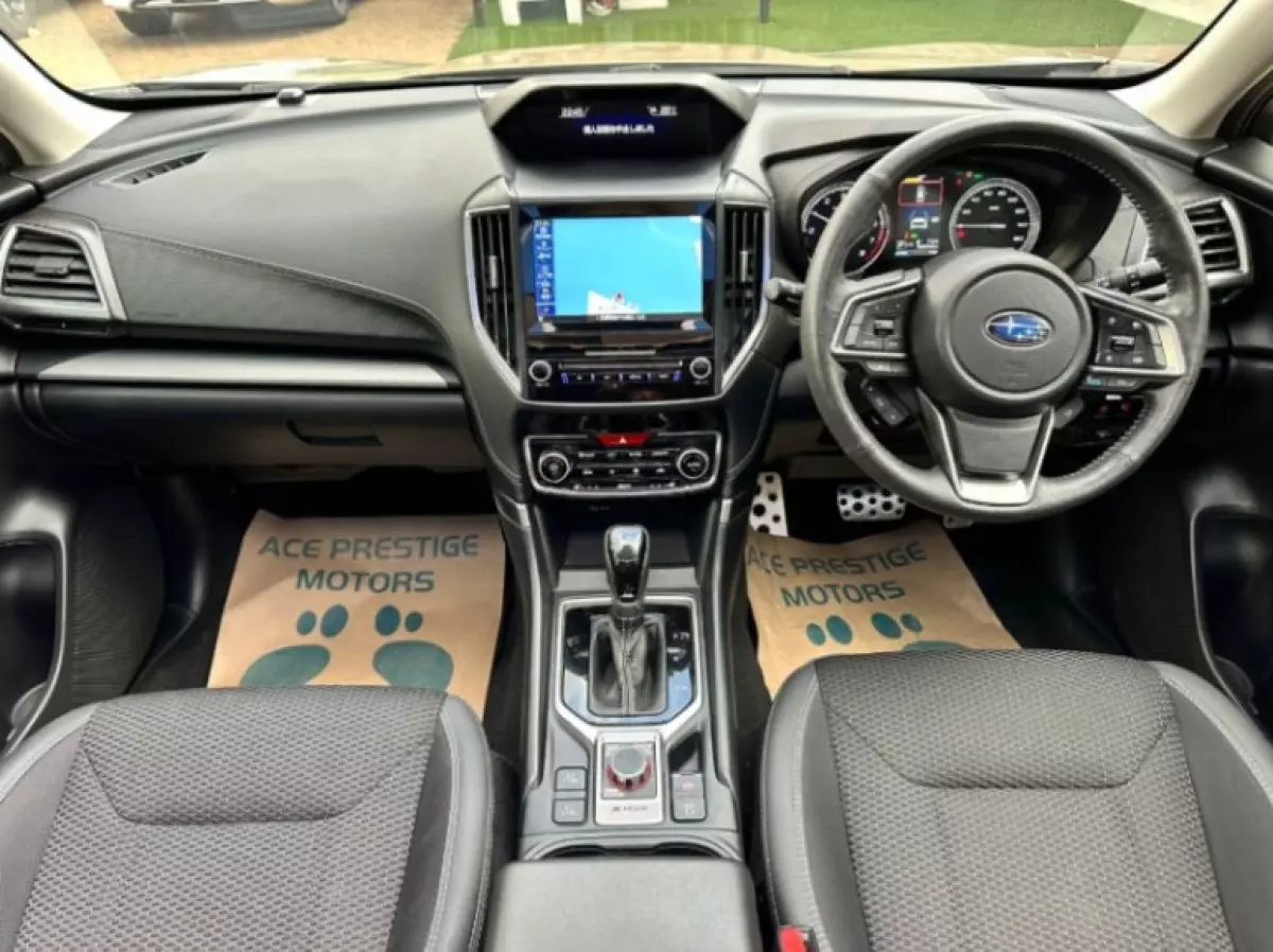 interiorFront
