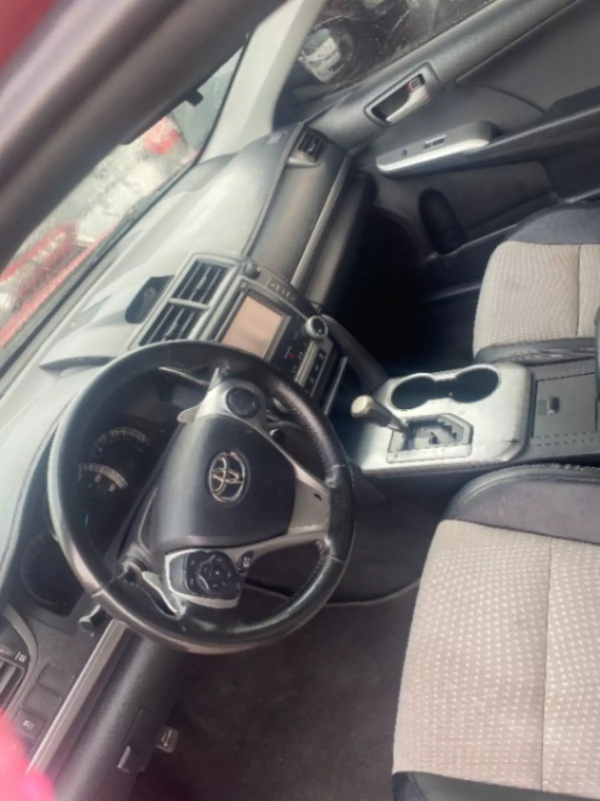 interiorFront