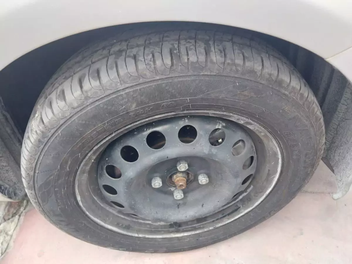 tyre0