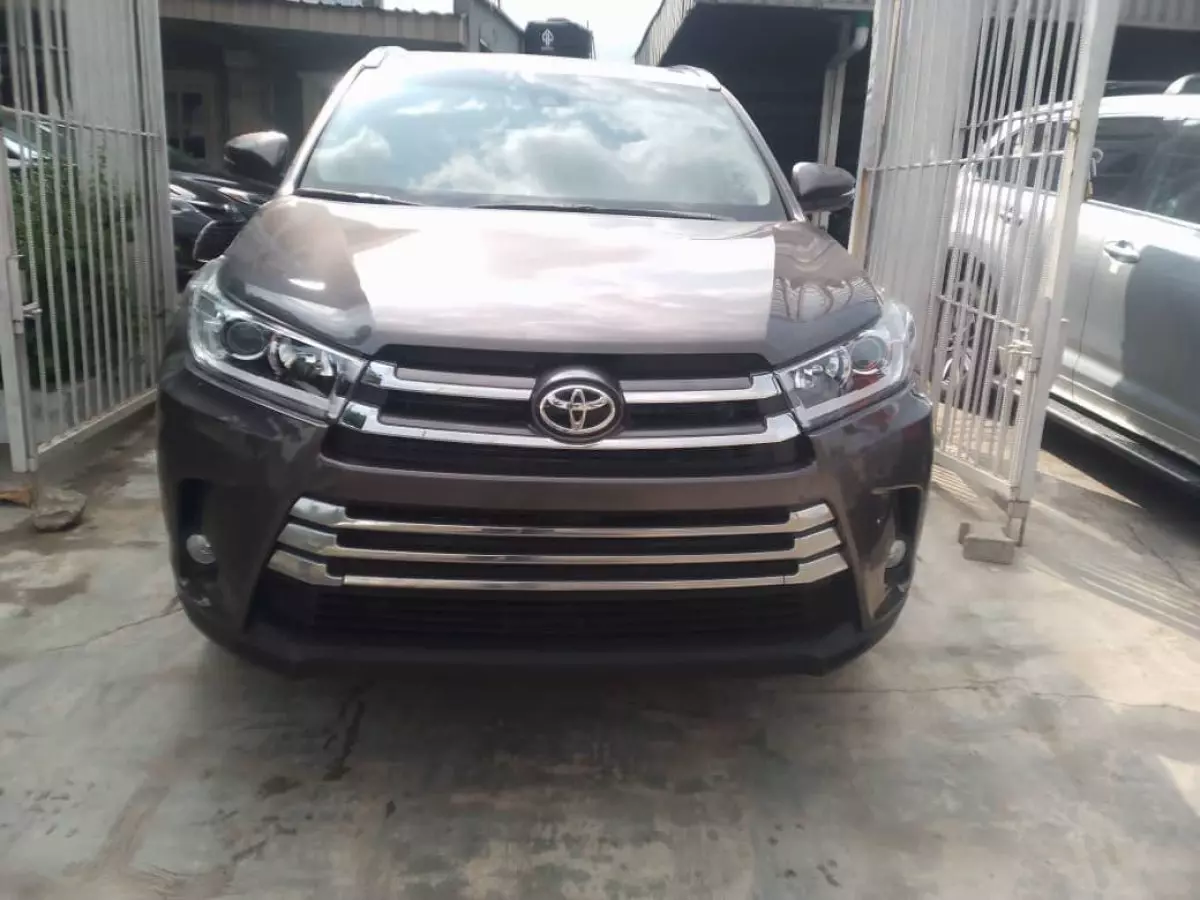 Toyota Highlander - 2018