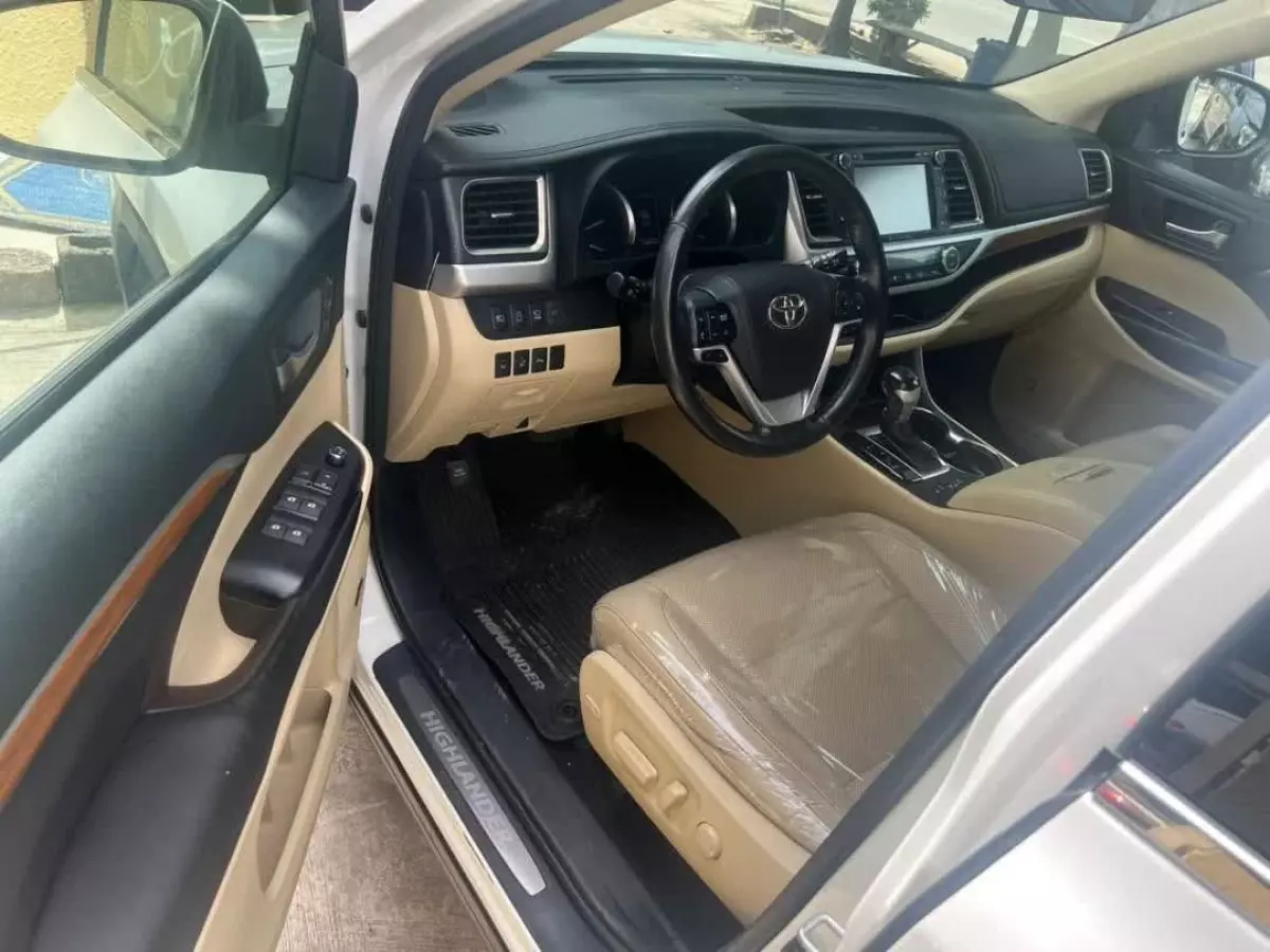 car Left Front