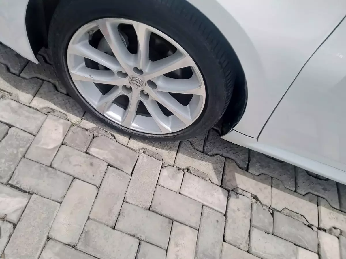 tyre0