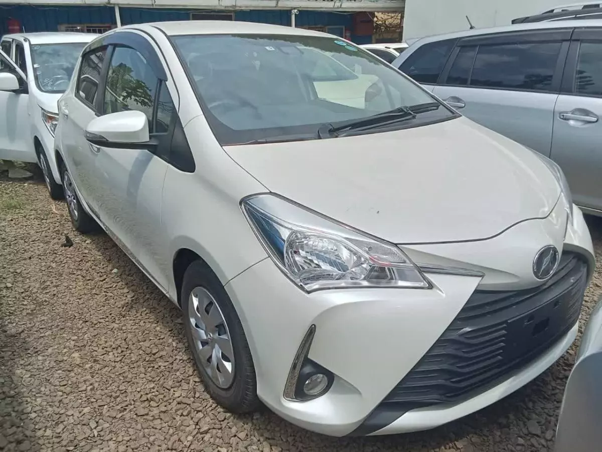 Toyota Vitz - 2017