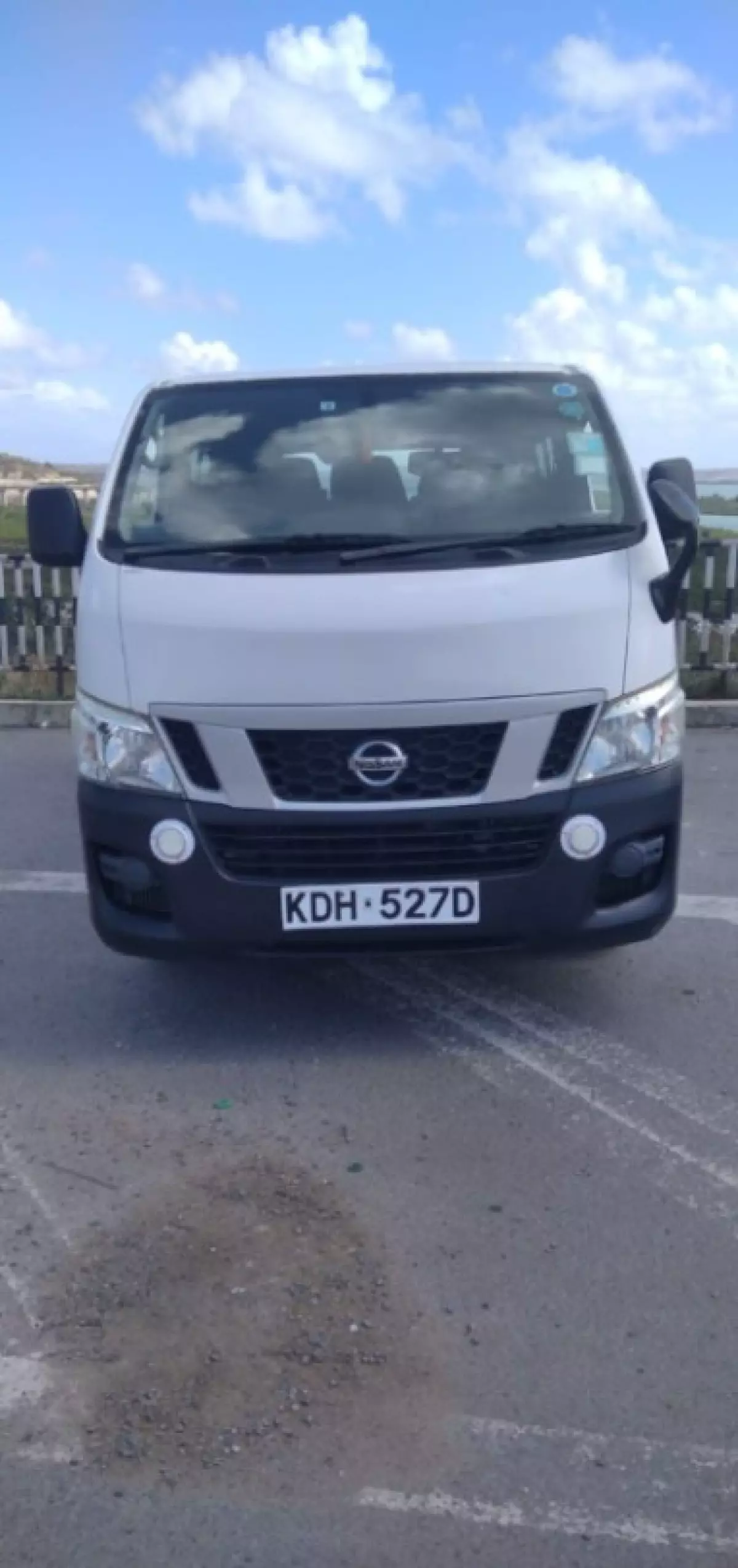 Nissan Caravan  - 2014
