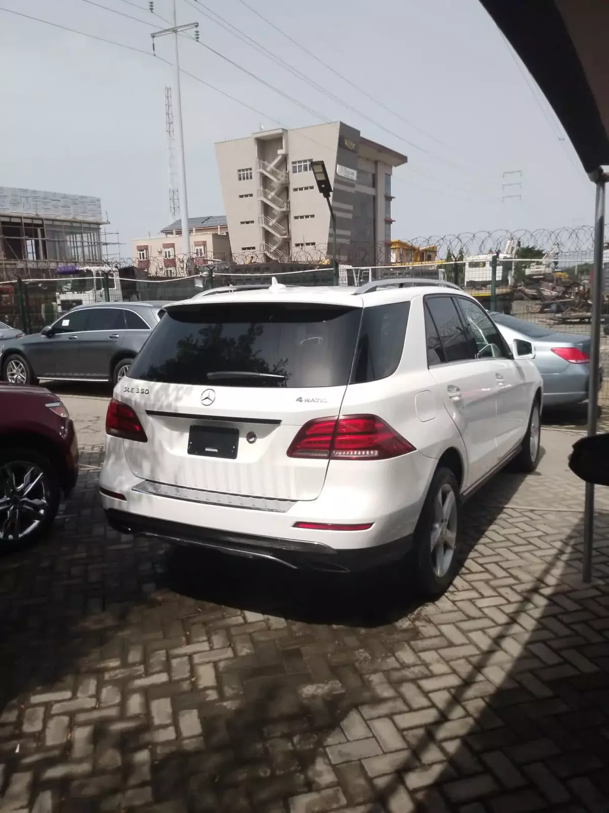 car Right Back