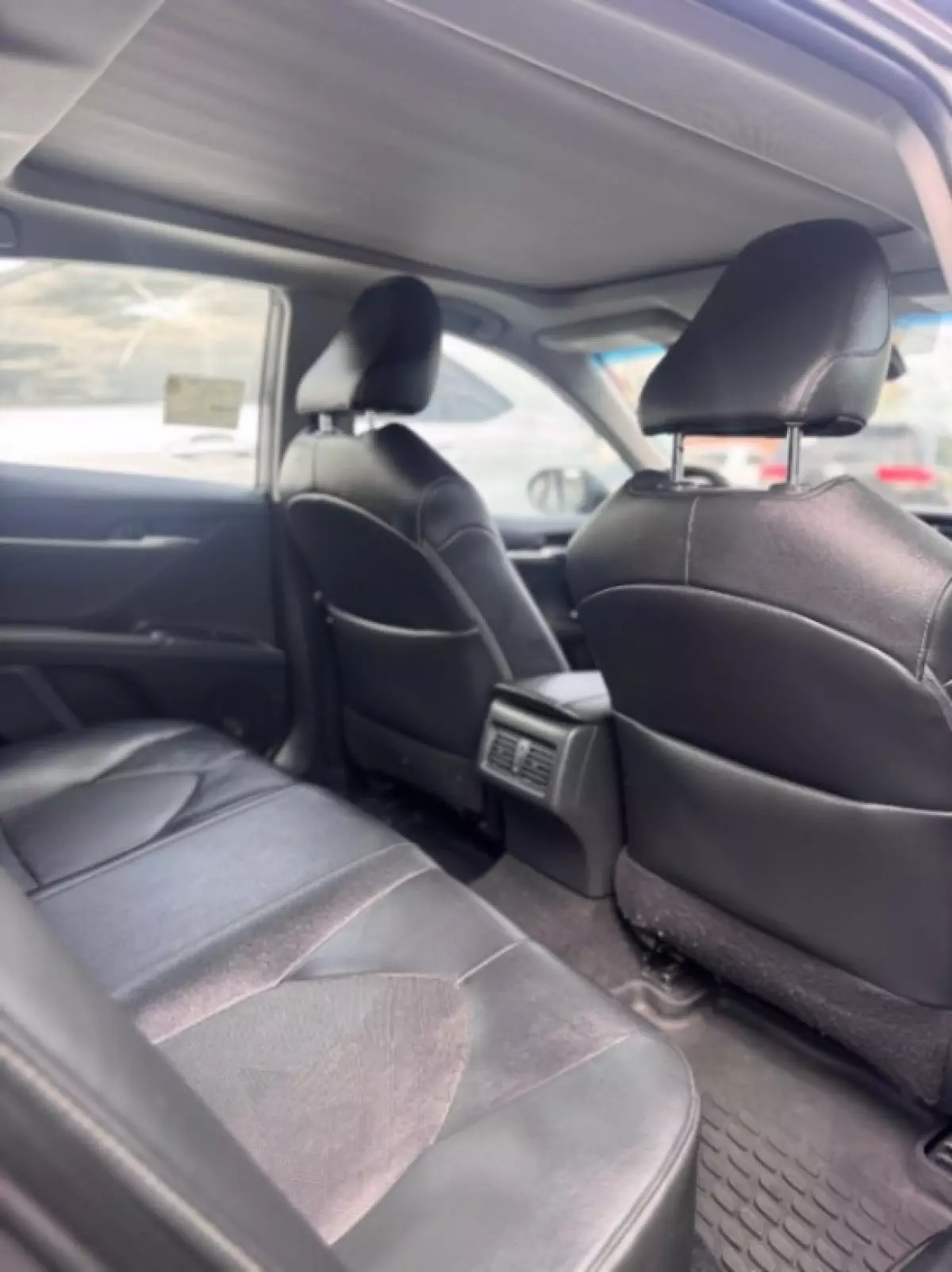 interiorBack