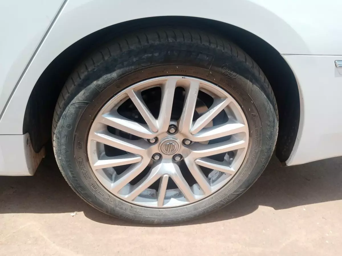 tyre1