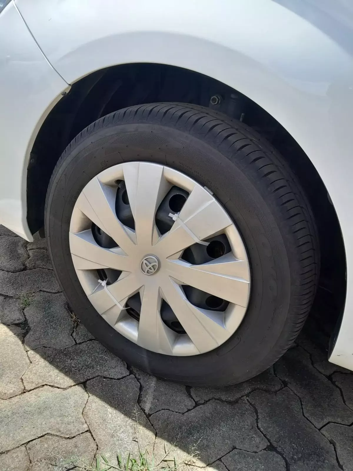 tyre1