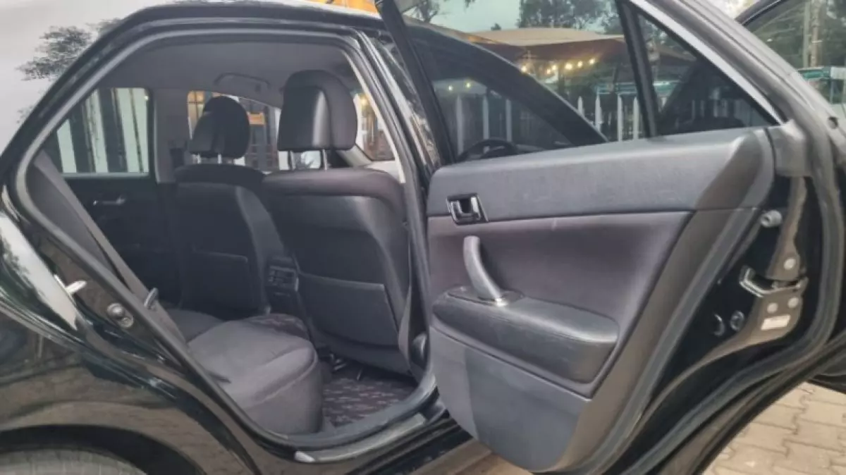 interiorBack