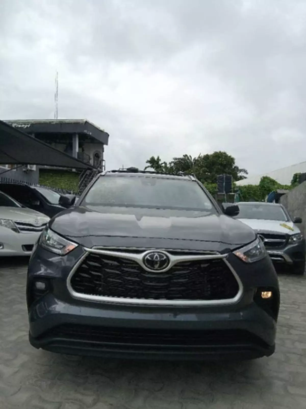 Toyota Highlander - 2021