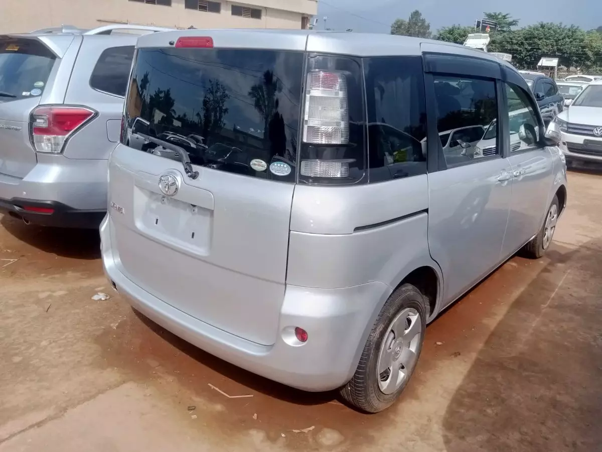 car Left Back