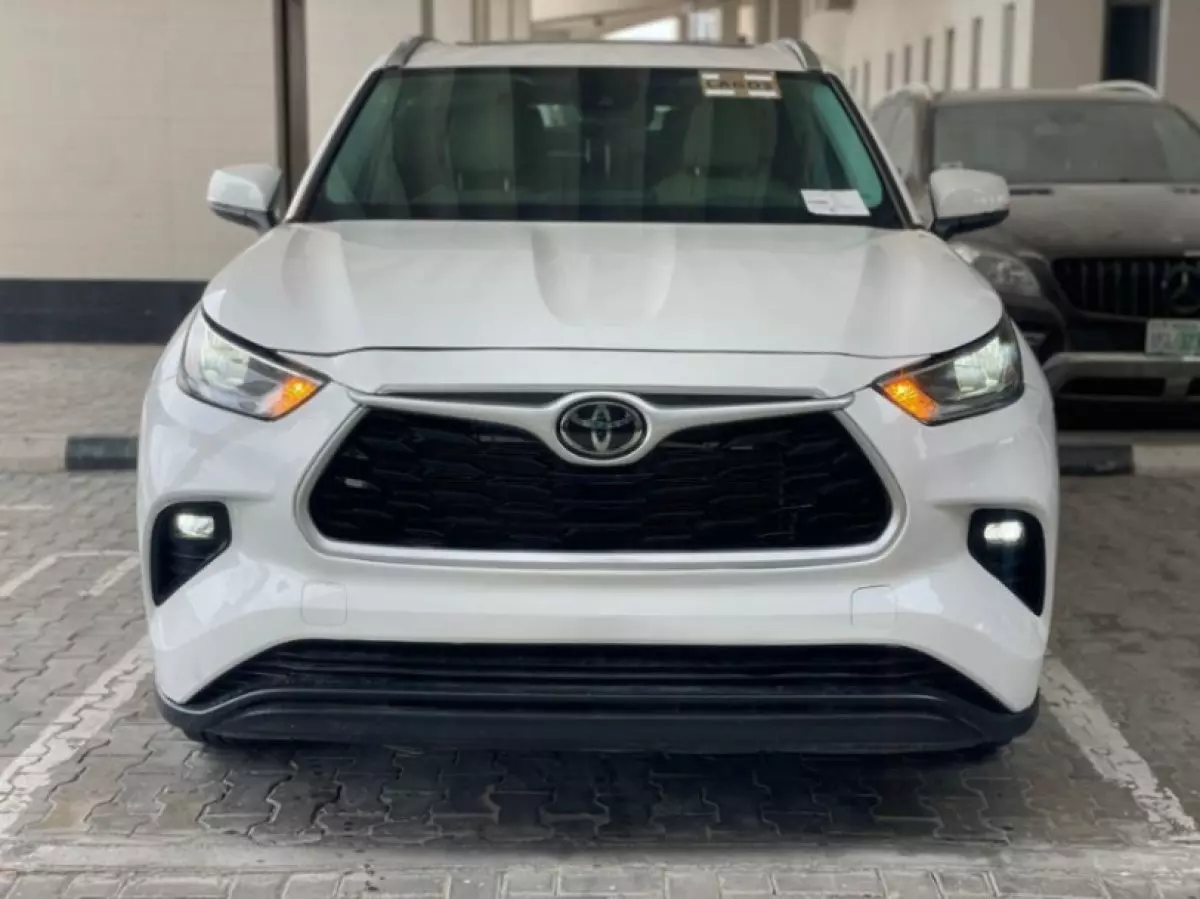 Toyota Highlander - 2020