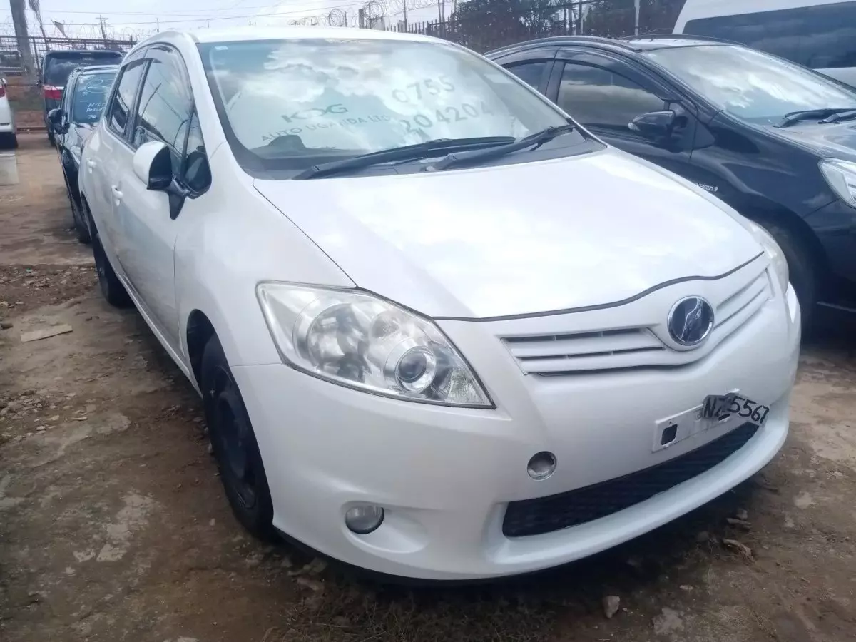 Toyota Auris - 2012