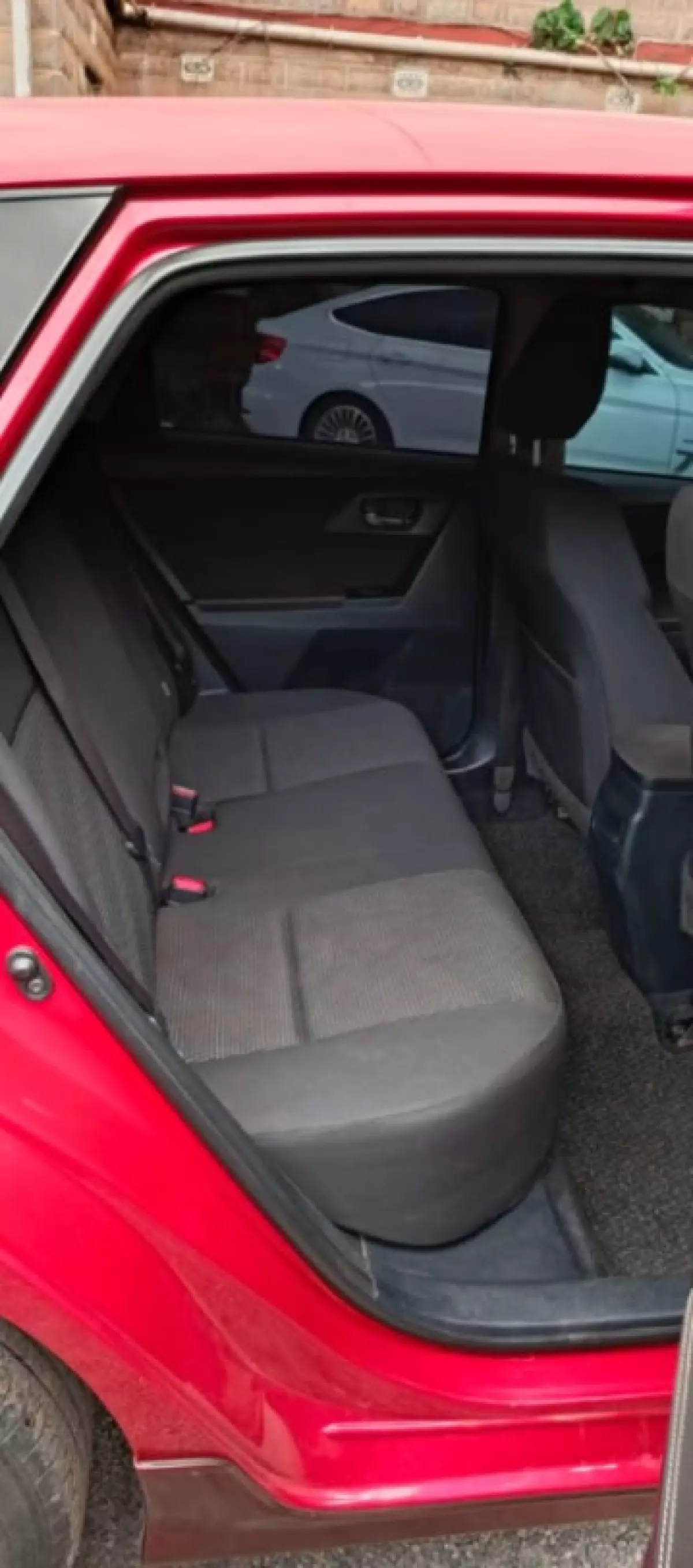 interiorBack
