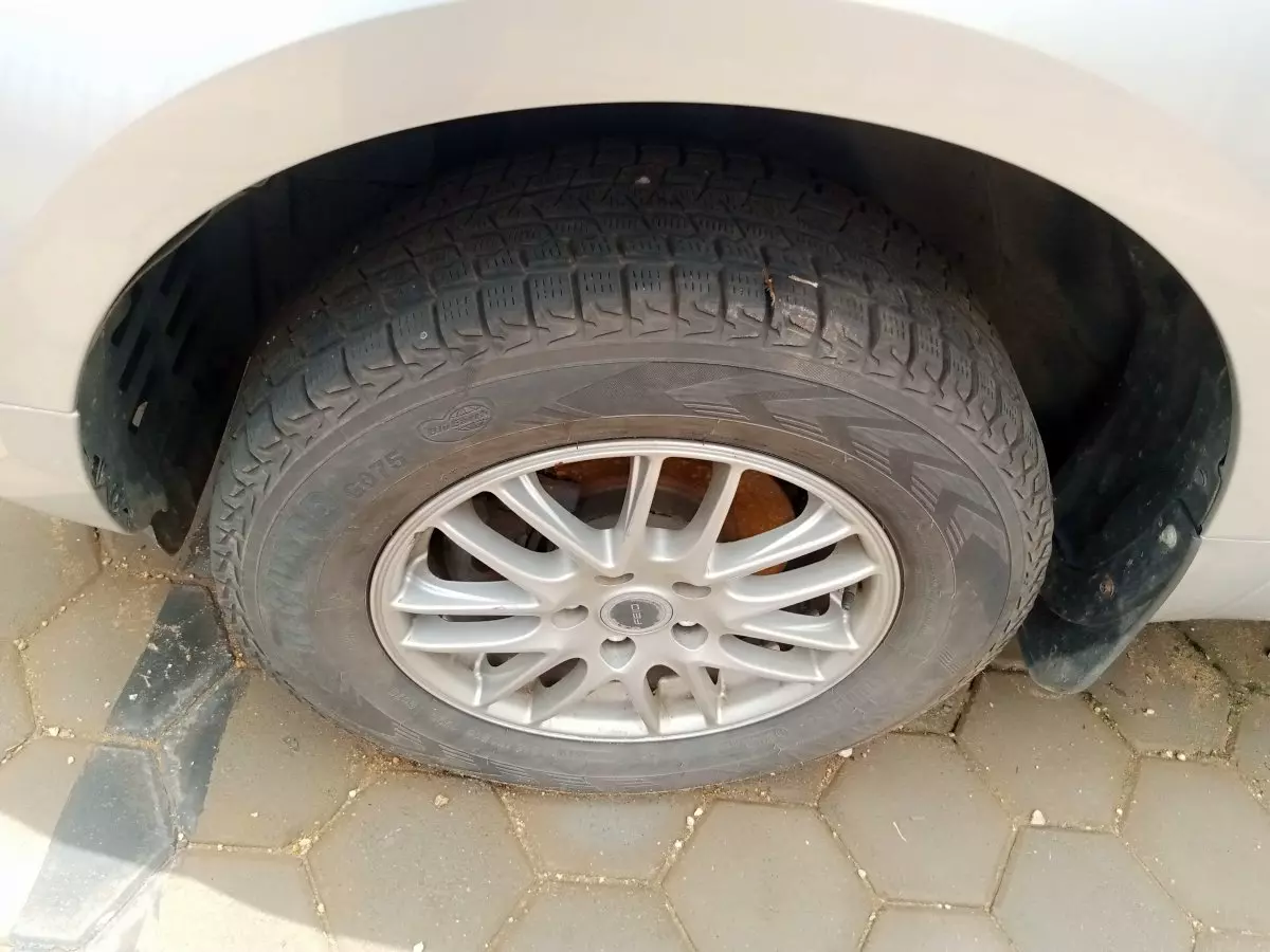 tyre3