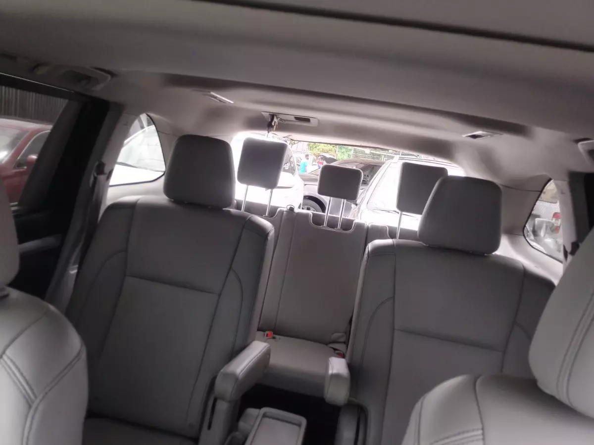 interiorBack