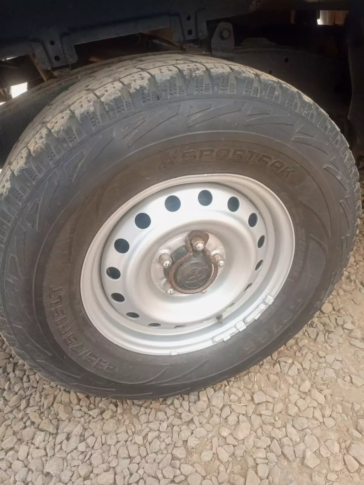 tyre3