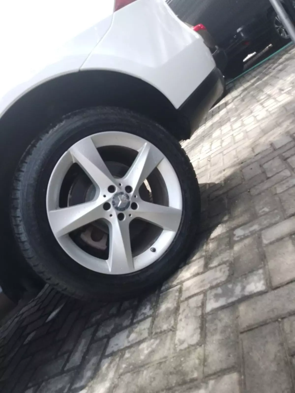 tyre3