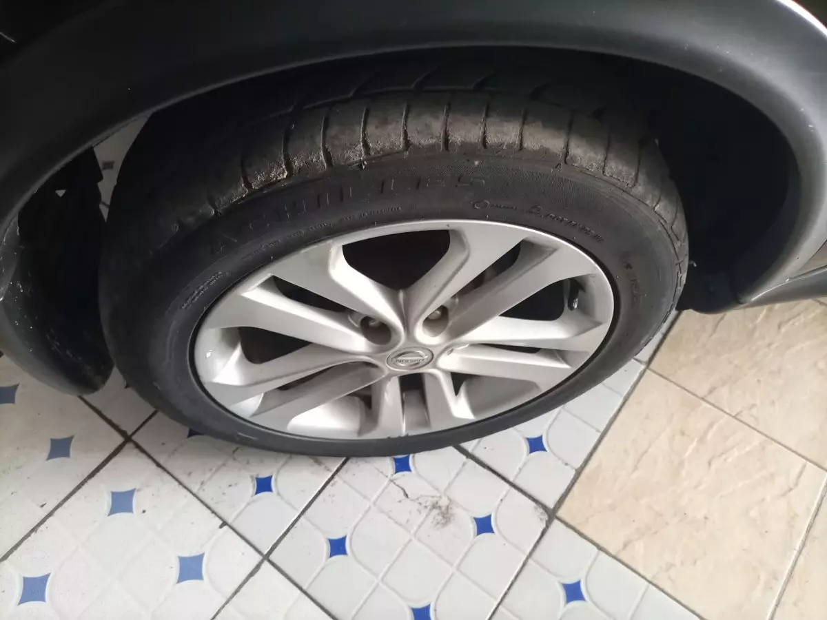 tyre1