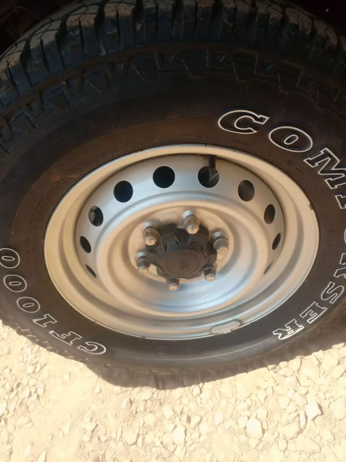 tyre1