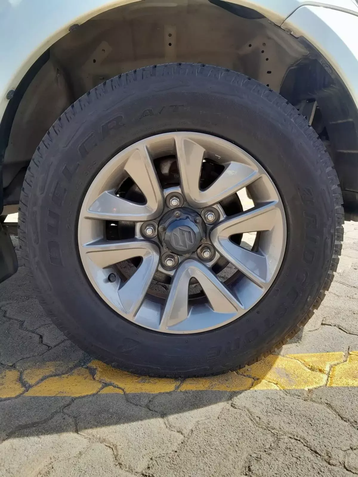 tyre1