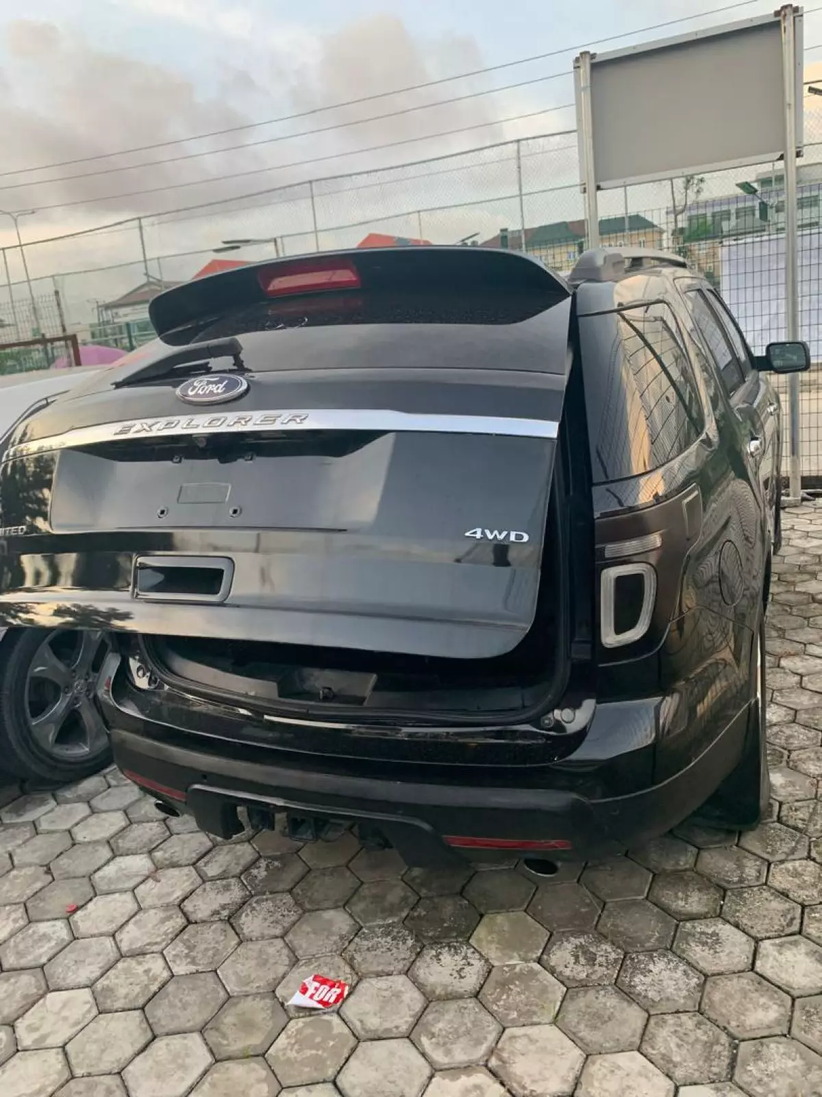 car Left