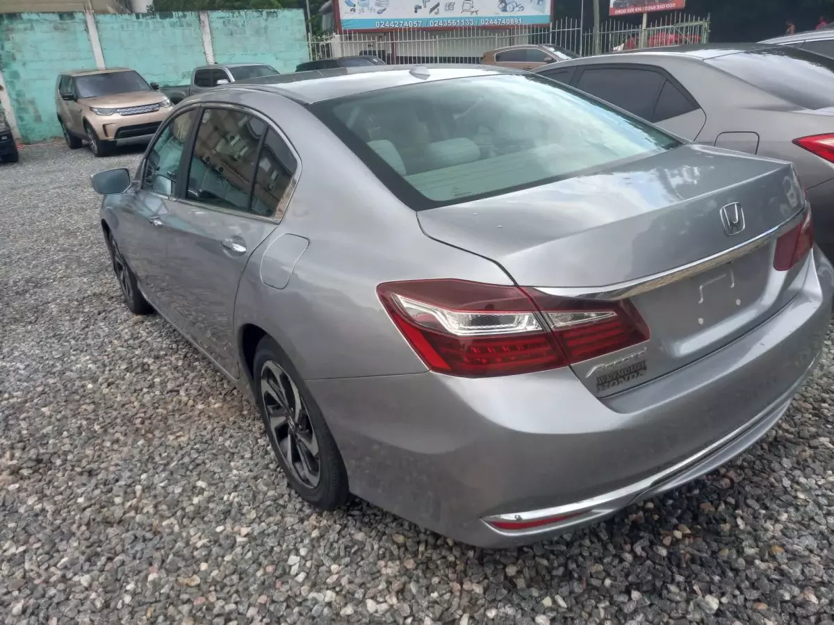 car Left Back
